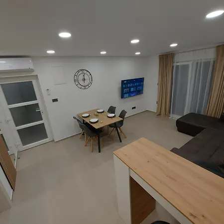 Marmas Apartmán *